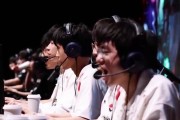 LPL赛事现场:Tabe赛后拥抱AL队员 他太想赢了 LPL赛事现场:Tabe赛后拥抱AL队员 他太想赢了
